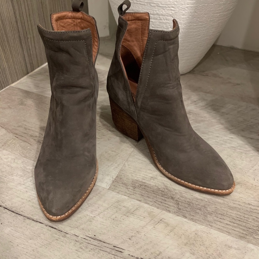 Sam Edelman Booties
